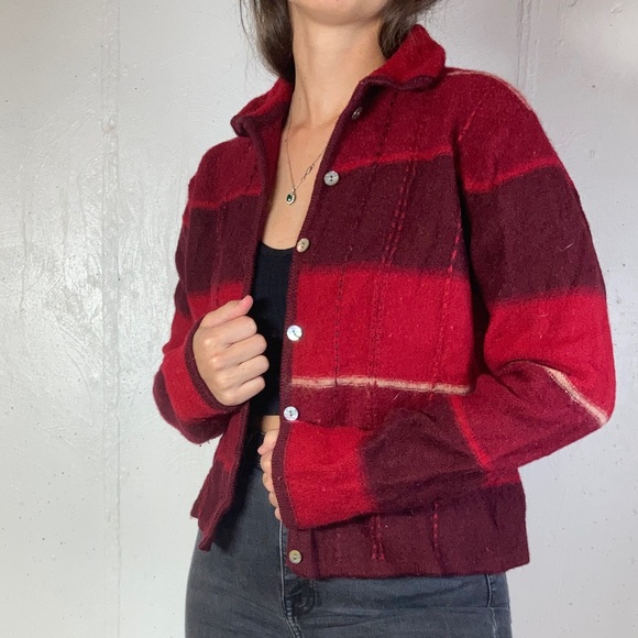Red 100% Wool Vintage Button Down Jacket - Picture 5 of 10